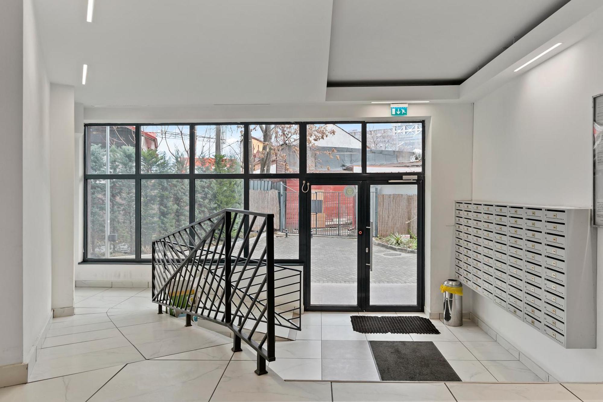 Mido Park Apartment With Private Parking & Self Check-In Bucarest Esterno foto