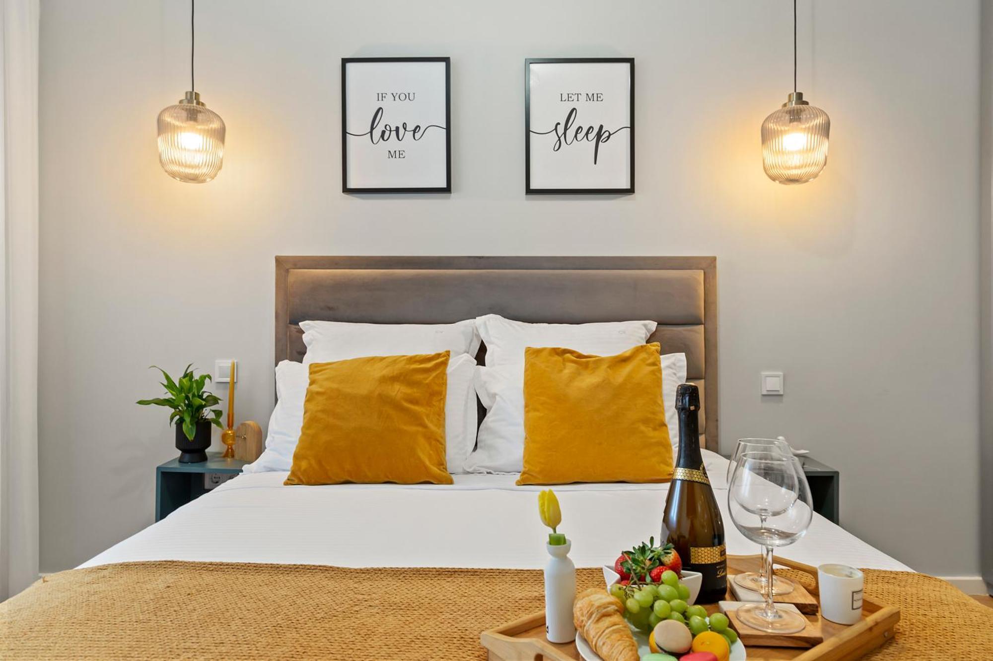 Mido Park Apartment With Private Parking & Self Check-In Bucarest Esterno foto